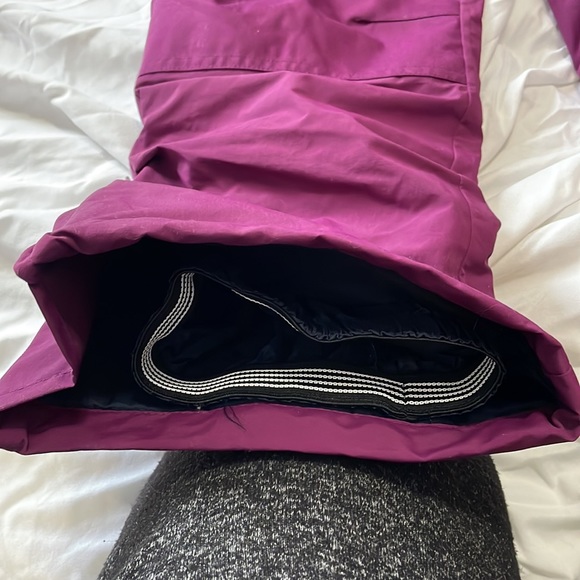 Lands’End NEW snow pants, size 12. Waterproof, reinforced knees, Bundle & ski! - Picture 6 of 6